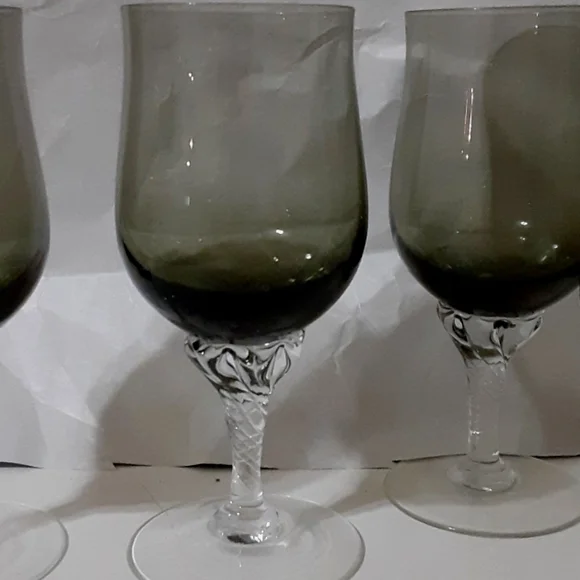 FINAL lvg 8/15 Fostoria or Libby stemware wine goblet smoked glass Elegance 1977 - Picture 6 of 6